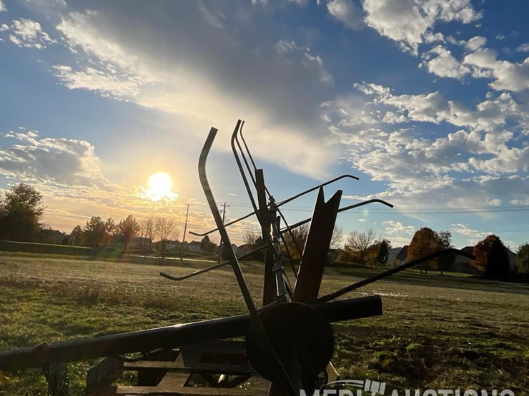 kelderman-6-row-corn-reel-on-cart-image-21