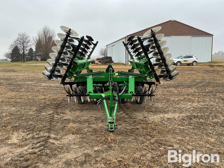 1990-john-deere-630-image-2