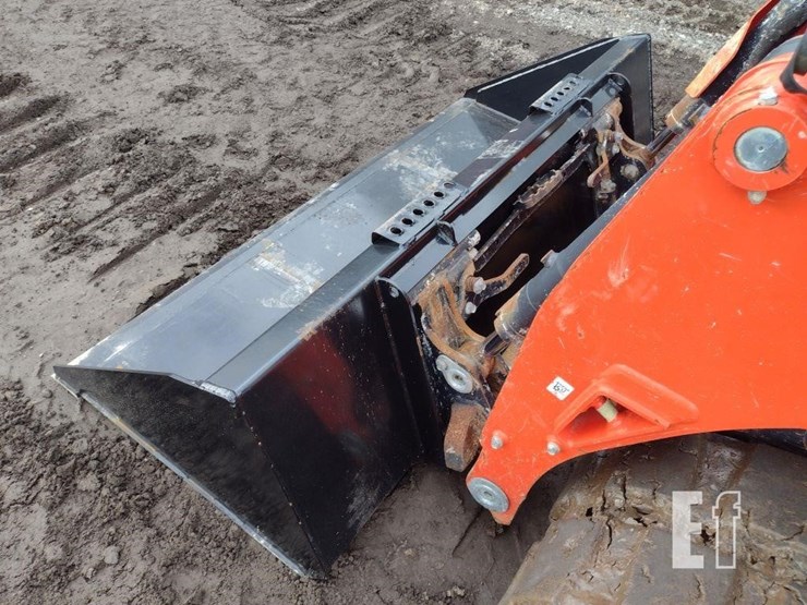 kubota-svl75-3-image-17