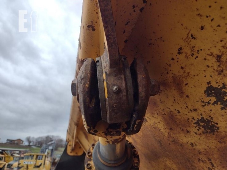 2001-volvo-a25c-image-31