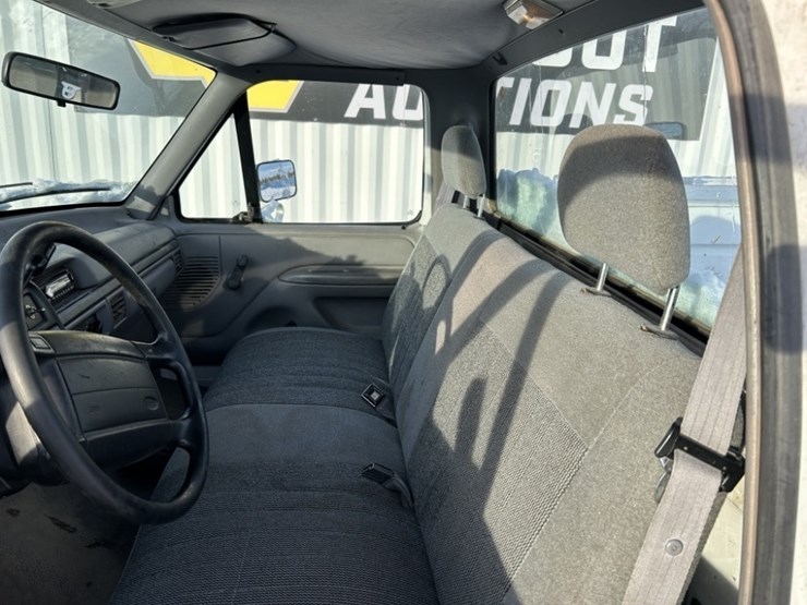 1995-ford-f150-image-17