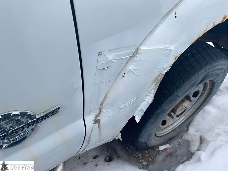 2011-ford-f250-image-23