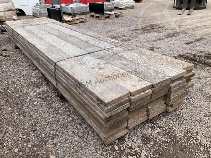 bundle-of-16ft-scaffolding-planks-image-3
