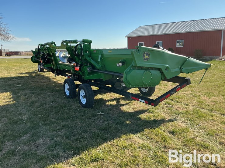 2024-john-deere-c12f-image-5