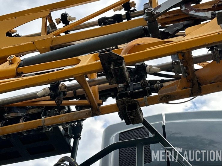 2010-hagie-sts14-image-2