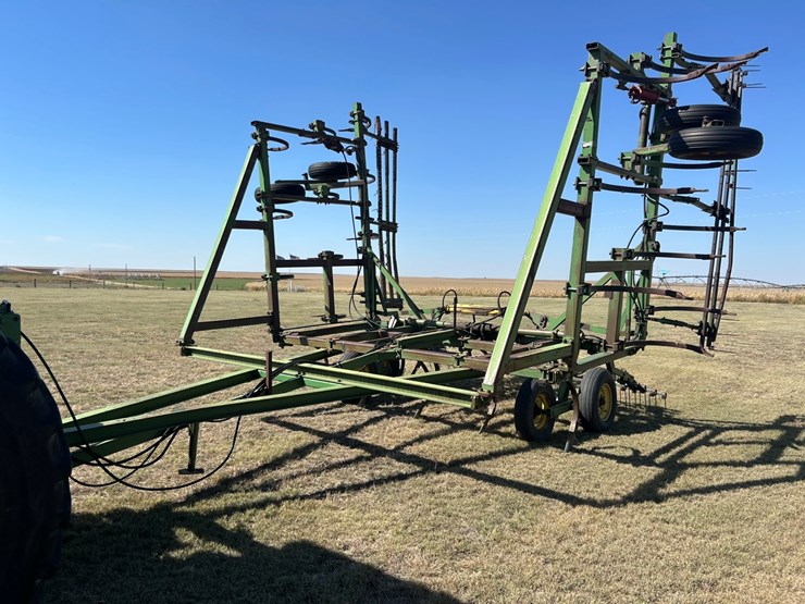 john-deere-1600-image-1