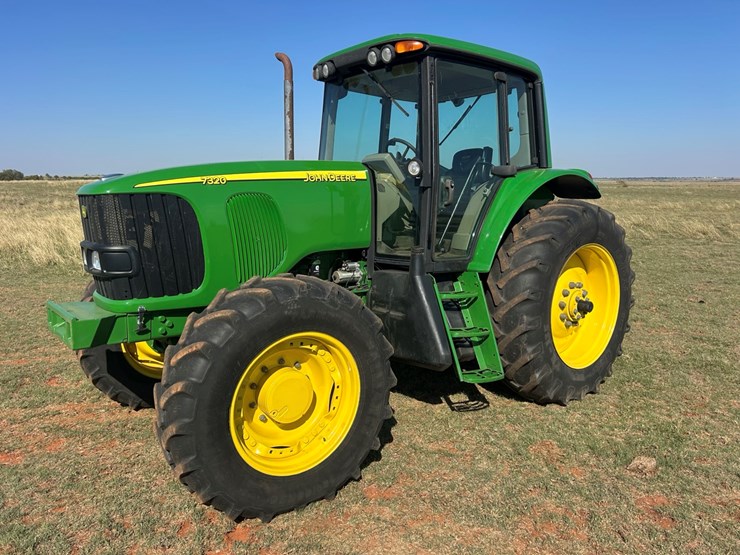 2006-john-deere-7320-image-30
