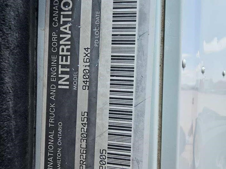 2006-international-9400-image-10