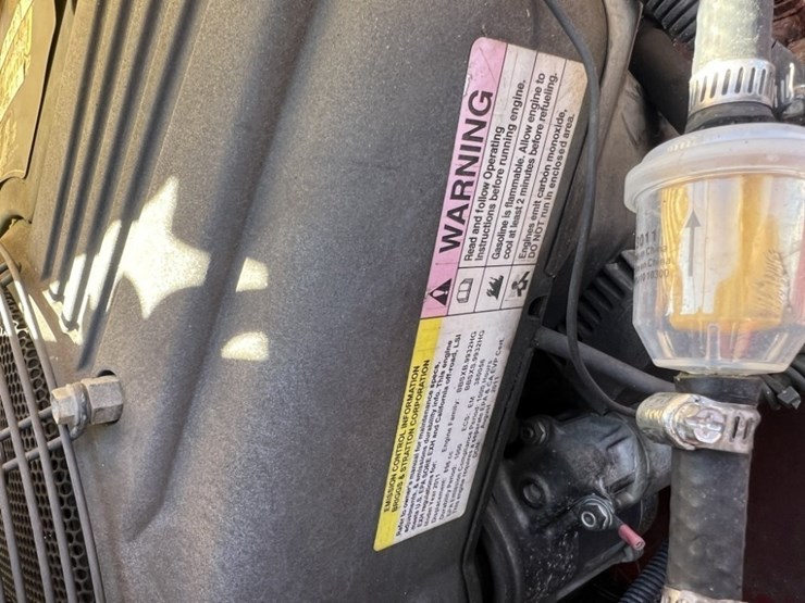 2012-giant-vac-tl29202bvg-towable-leaf-vacuum-image-15