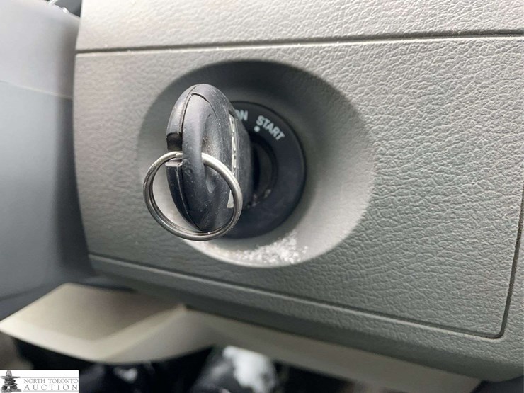 2008-dodge-grand-caravan-se-image-18