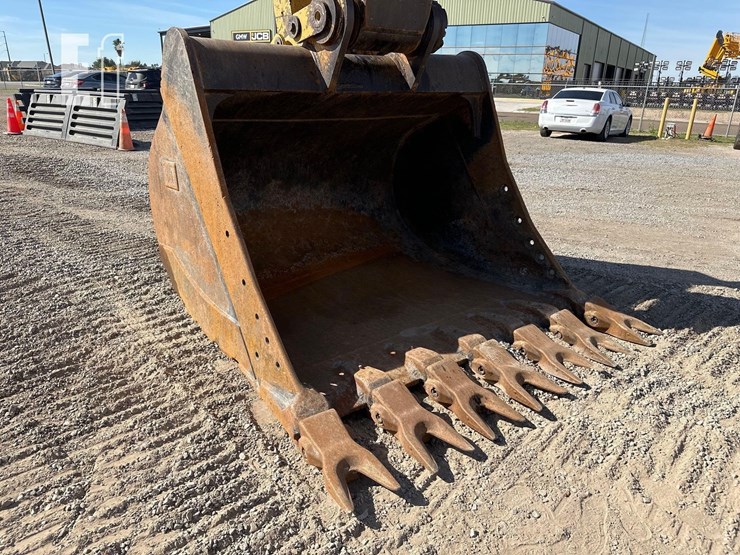 2018-caterpillar-336fl-image-10