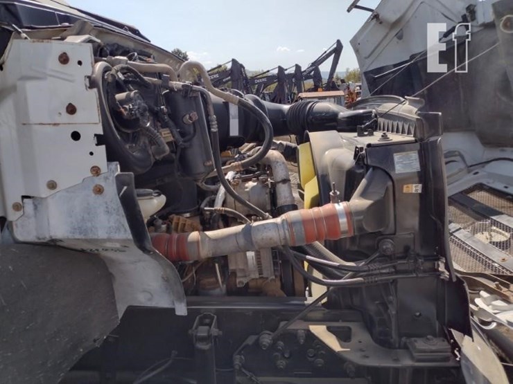 ford-f750-xl-image-16