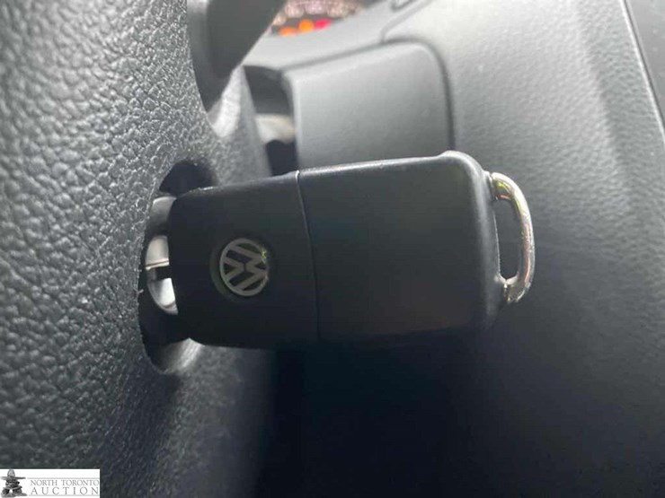 2011-volkswagen-jetta-comfortline-4dr-sedan-image-22