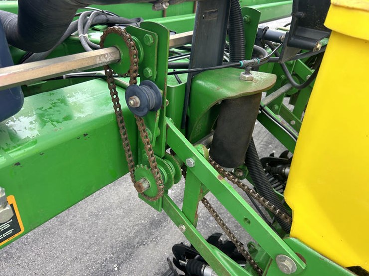 john-deere-1770-image-66