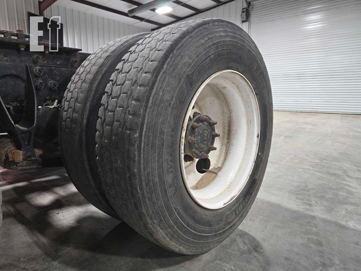 2017-international-transtar-8600-image-26