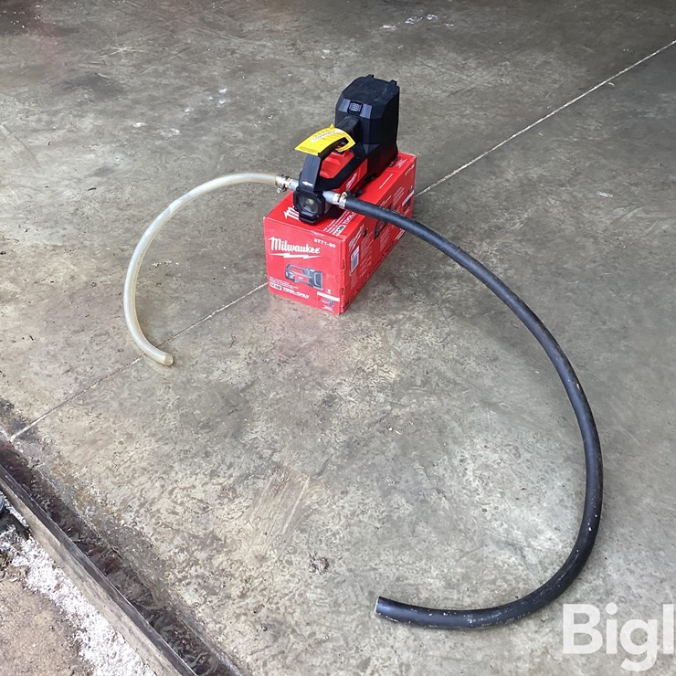 Milwaukee M18 Transfer Pump