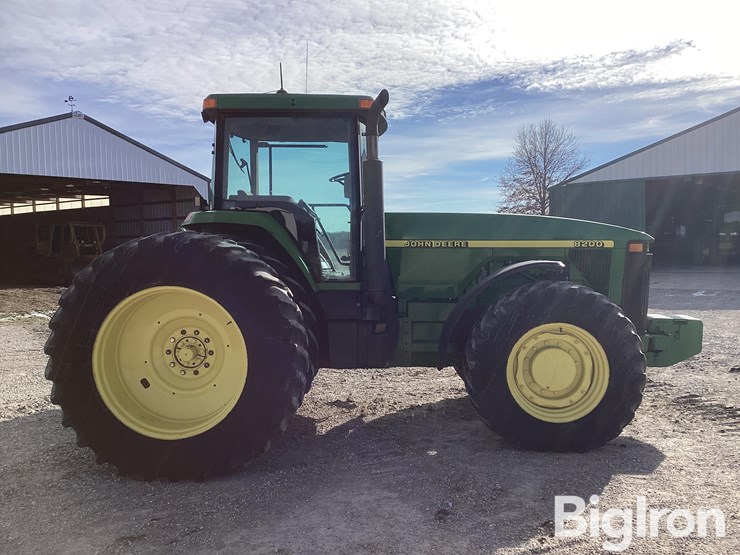 1995-john-deere-8200-image-4