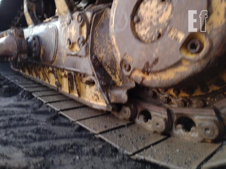 2004-komatsu-d65ex-15-image-23