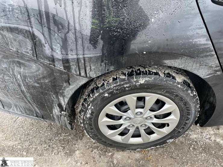 2019-kia-forte-fe-image-17