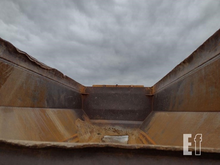 2001-volvo-a25c-image-36