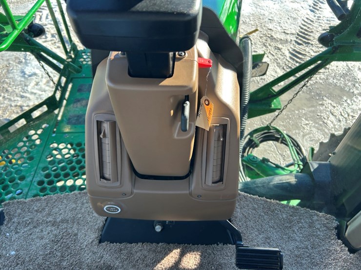2013-john-deere-4940-image-58