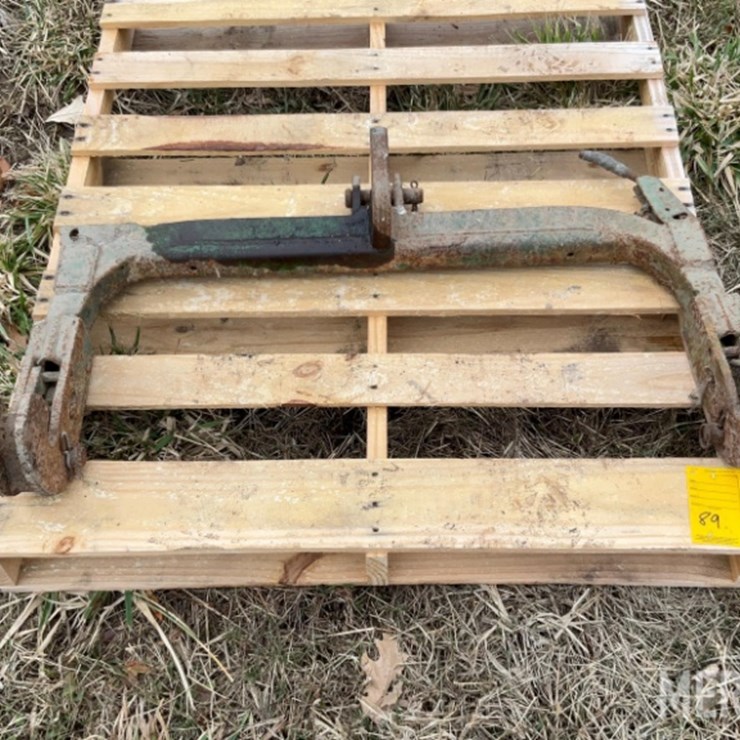 John Deere Quick Hitch