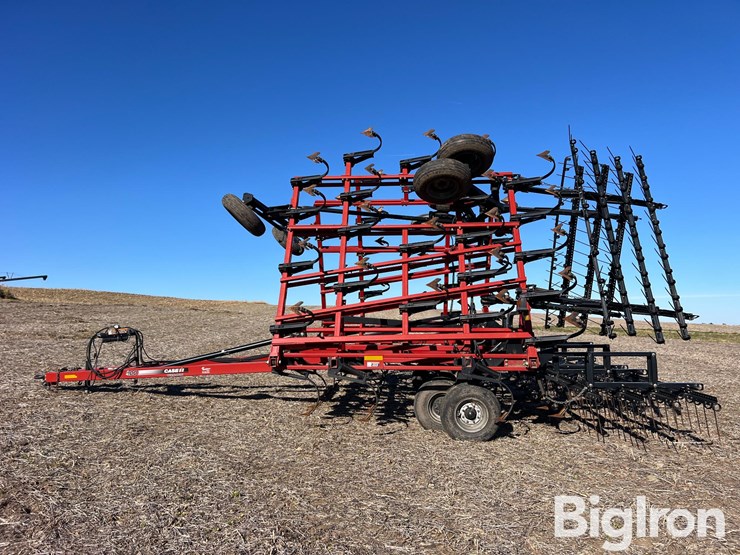 2014-case-ih-200-image-8