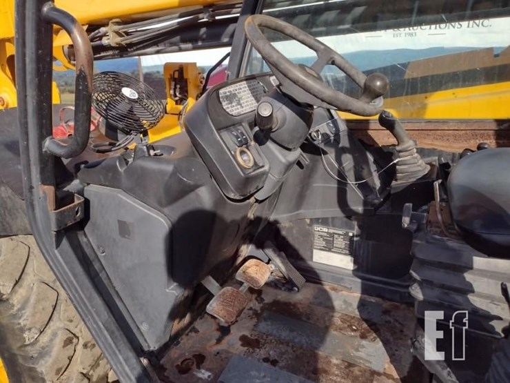 2017-jcb-510-42-image-12