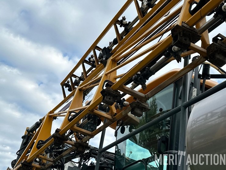 2010-hagie-sts14-image-4