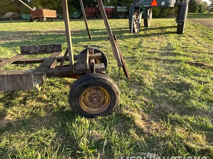 kelderman-6-row-corn-reel-on-cart-image-29