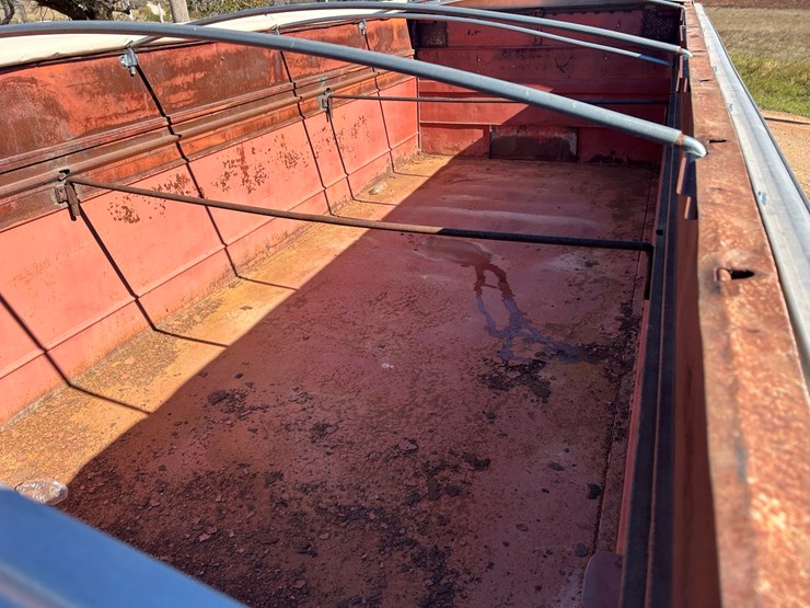 1995-international-8200-image-17