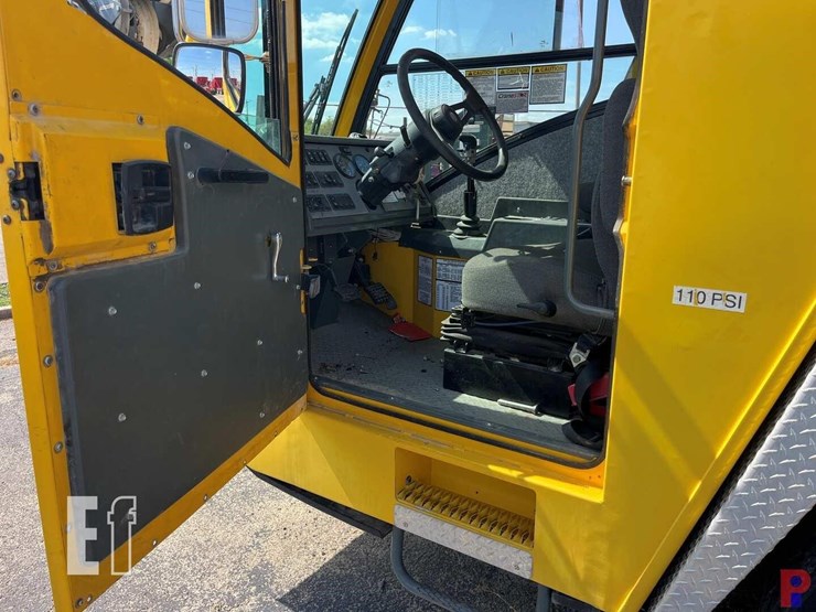 2011-grove-tms9000e-image-10