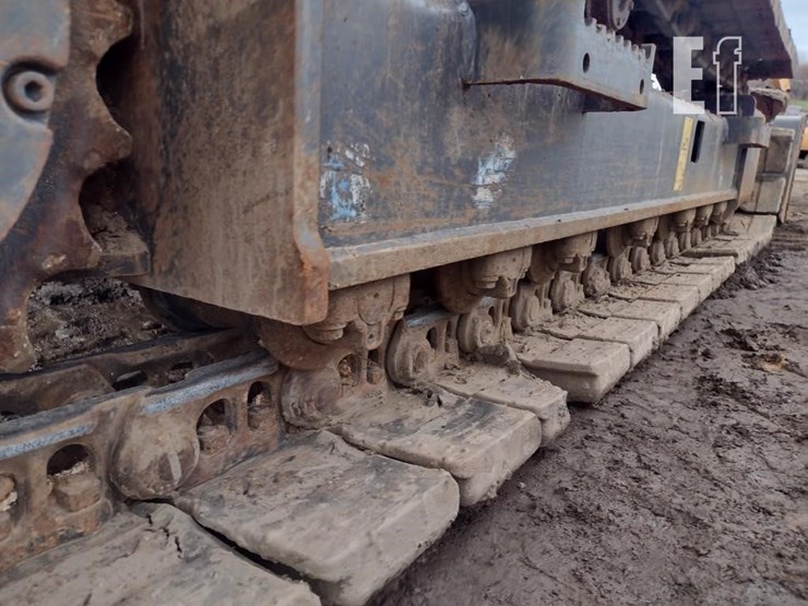 case-cx145d-msr-image-39