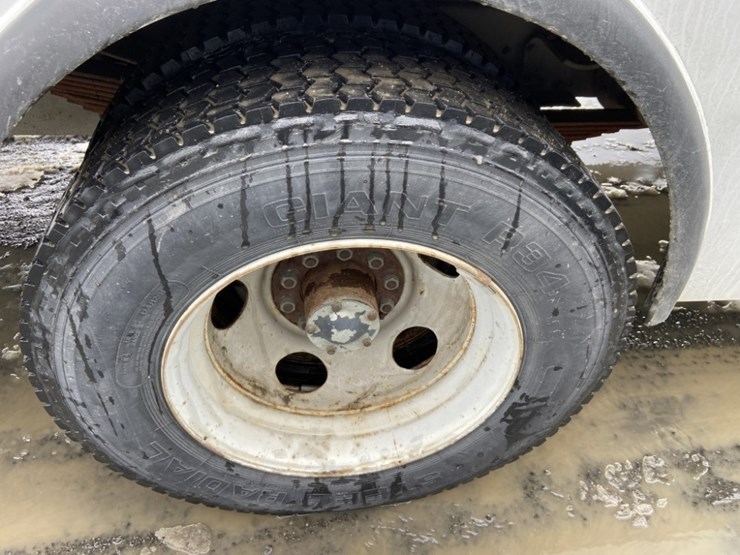 1994-chevrolet-p-truck-forward-step-van-image-14