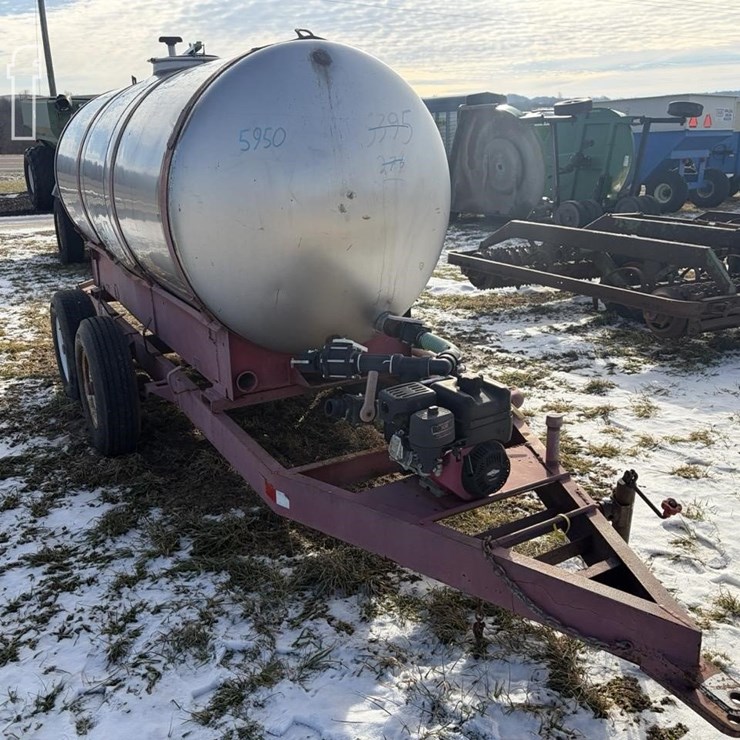 SCHROCK BROS WATER TANK ON TRANSPORT 5950
