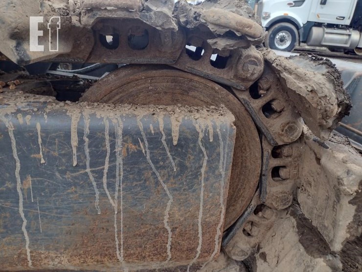 case-cx145d-msr-image-40