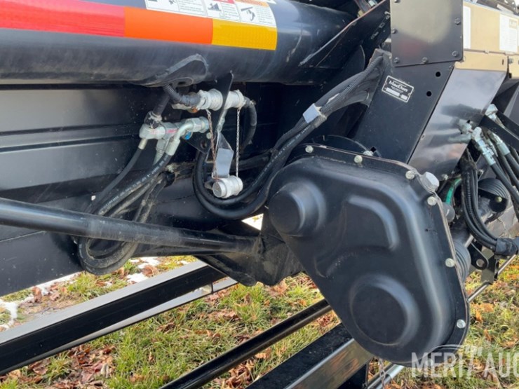 2011-mac-don-fd70-image-27