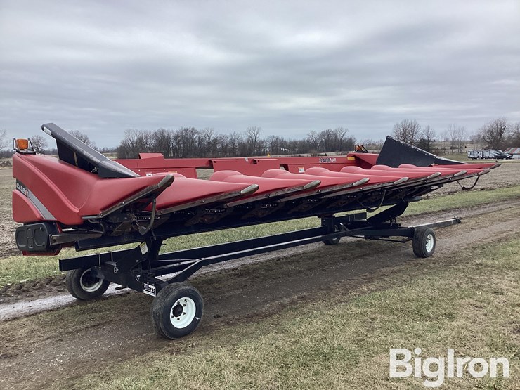 2010-case-ih-3408-image-3