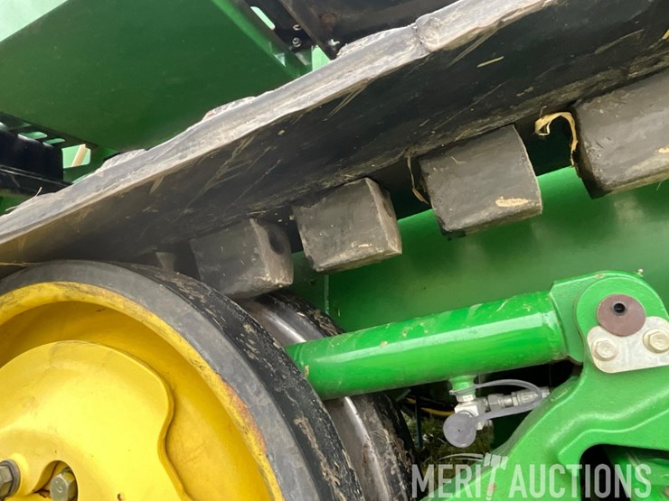 2010-john-deere-8345rt-image-17