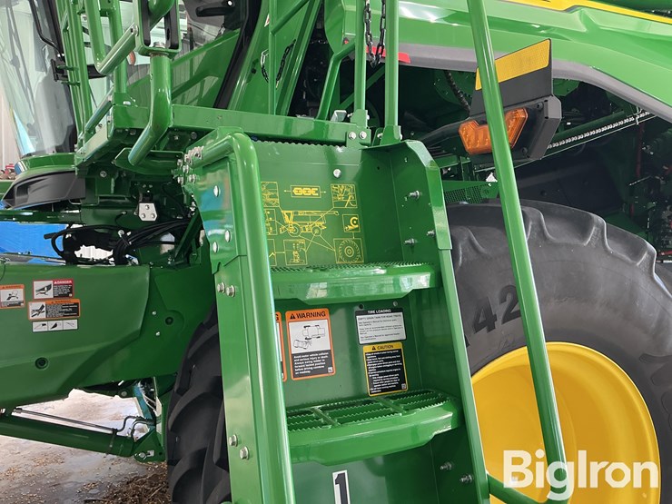 2025-john-deere-s7-800-image-10