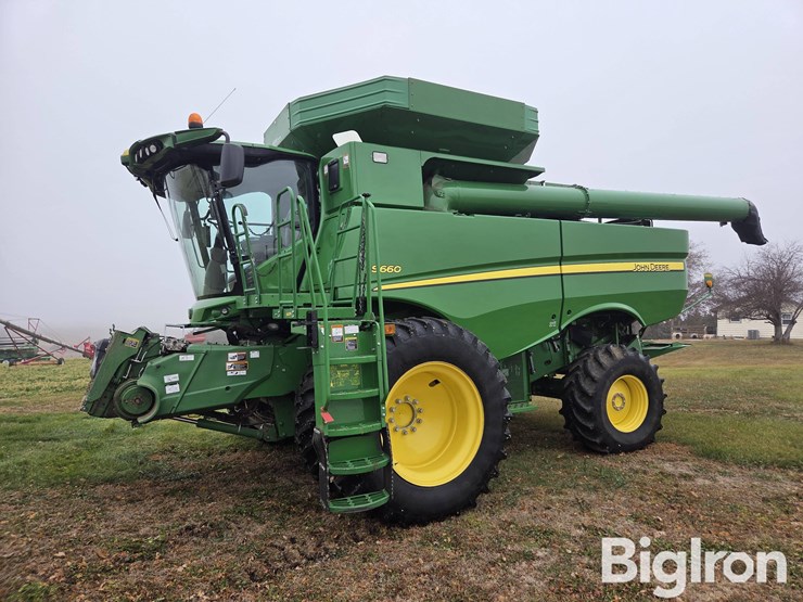 2015-john-deere-s660-image-1