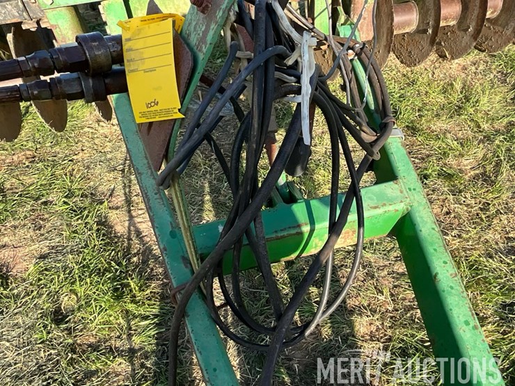 john-deere-714-image-14