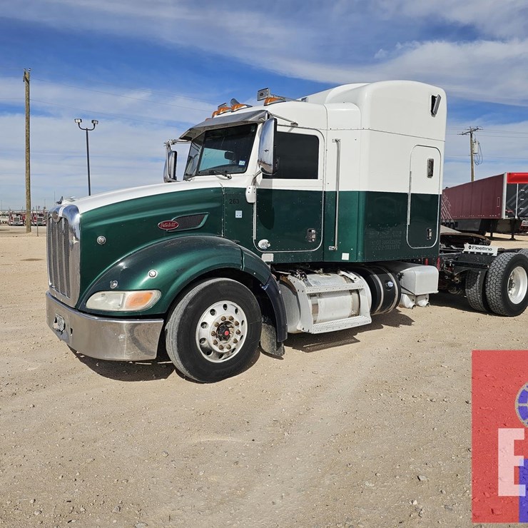 2012 PETERBILT 384