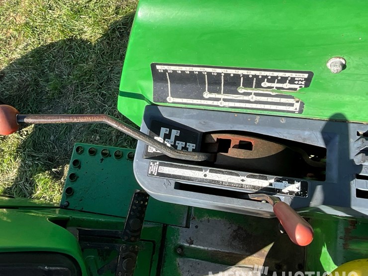 1995-john-deere-4455-image-37