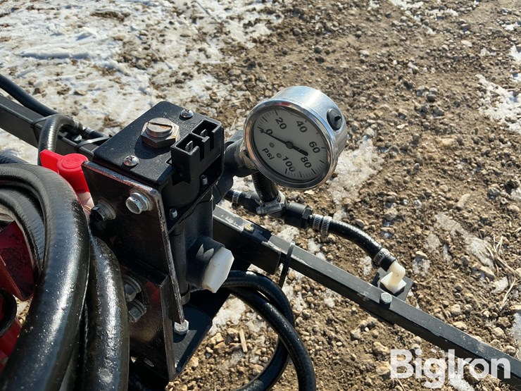 john-deere-gator-image-13