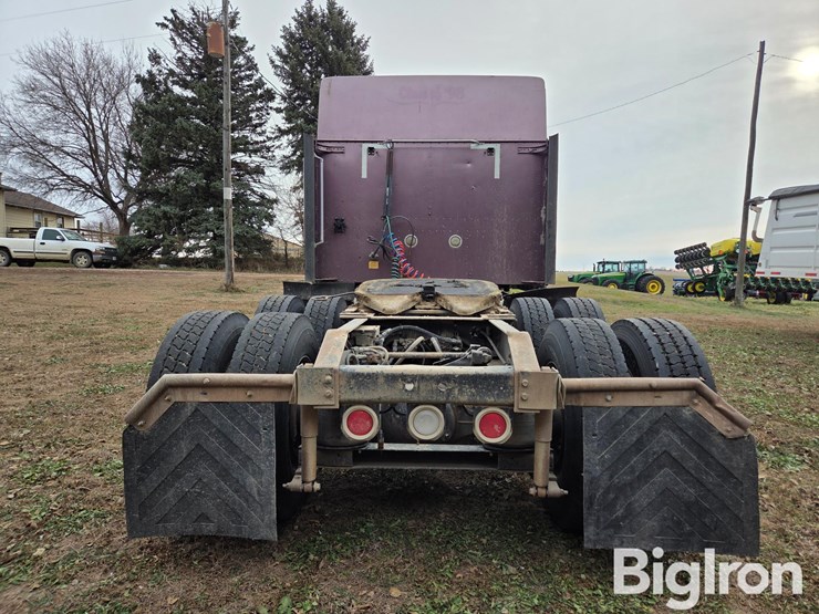 1998-international-9300-image-6