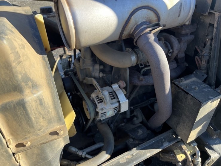 2011-toro-groundsmaster-4000d-4wd-rotary-mower-image-13