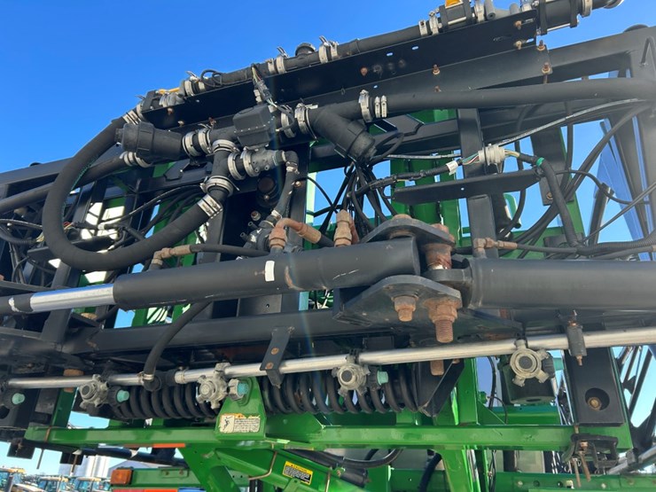 2013-john-deere-4940-image-19