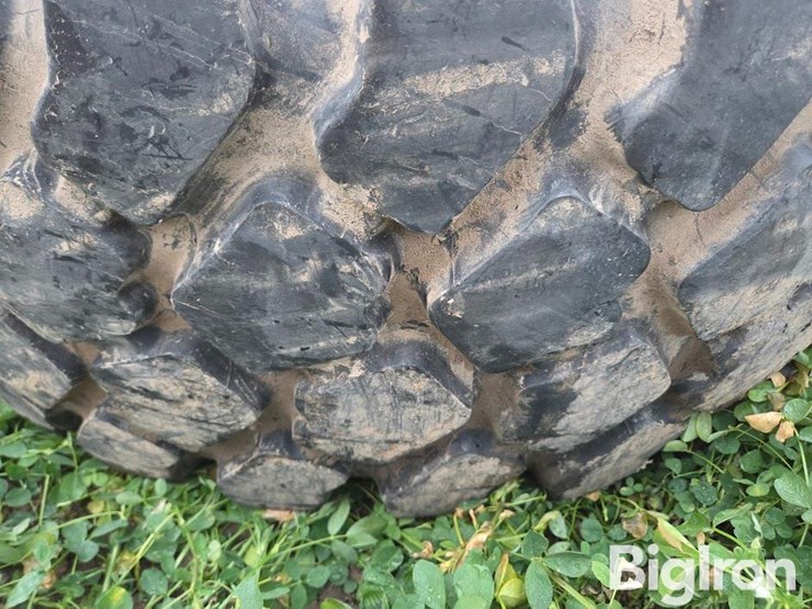 michelin-x-395/85r20-scraper-tire-image-7