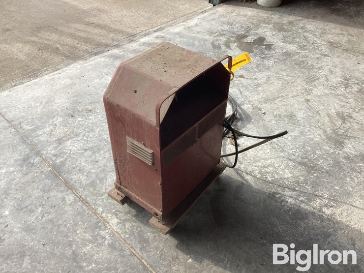 lincoln-arc-welder-ac-225-amp-image-7